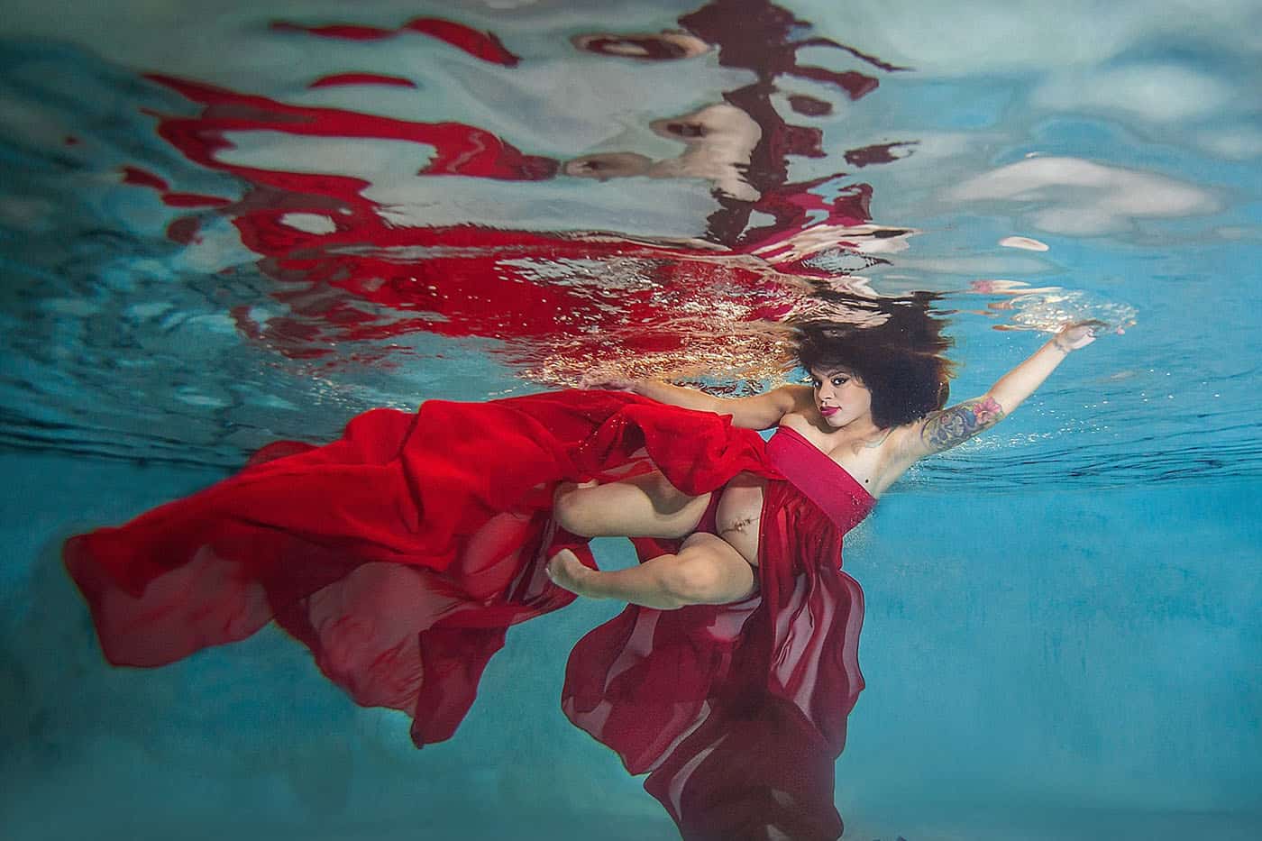 30 Photographers With Cheers-Worthy Reasons To Celebrate
