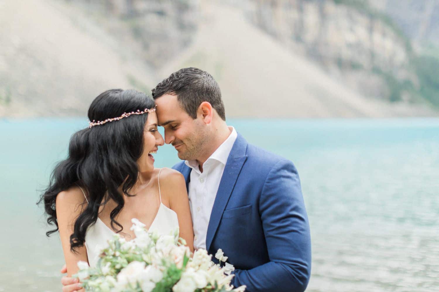 Lakeside Mountain Wedding by Madeleine Collins: Prevent Chargebacks